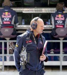 Red Bull arremete contra Pirelli: "No es una competición de resistencia de neumáticos