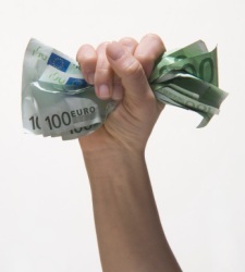 euros-punyo.jpg