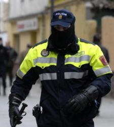 policia-cubierto.jpg