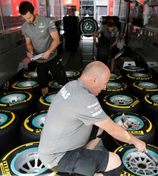 Los pilotos se retirarán del <b>GP de Alemania</b> si vuelve a pinchar un neumático Pirelli