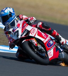 Carlos Checa