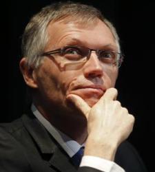 tavares_reuters.jpg