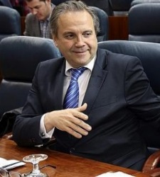 El PSOE pide no dar trascendencia a rumores sobre posibles tamayazos en Madrid