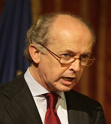 felipebenjumeaint2.jpg