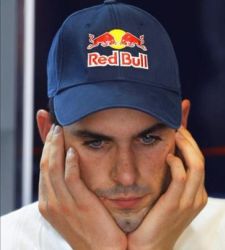 alguersuari_triste_efe.jpg