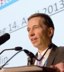 Bernd-Lucke.jpg