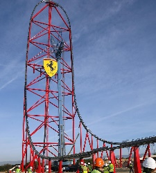ferrariland-escudo.jpg