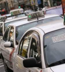 taxis2.jpg