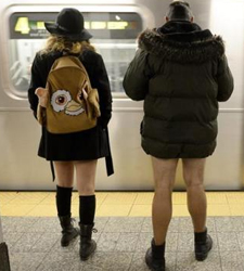 sinpantalones2.jpg