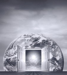 Mundopuerta.jpg