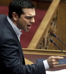 Tsipras-brazos.jpg