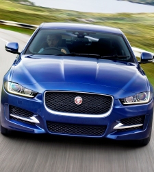 jaguar_xe_02.jpg