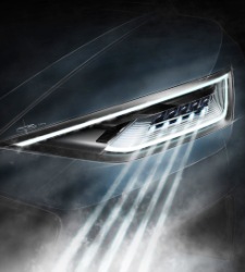 audi_faros_laser_r8.jpg