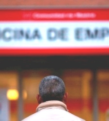 Paro-hombre-oficina.jpg