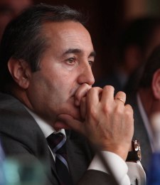 carlosricoint.jpg