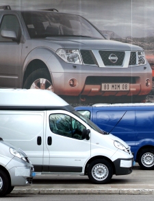 nissan.jpg