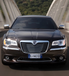 Lancia Thema - Los coches con las mejores ofertas del mercado: ¡descuentos de hasta el 40%!