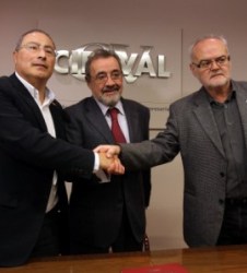 PacoMolinaJVGonzalezCHernandez225gl.jpg