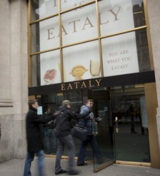 Eataly-bloomberg.jpg