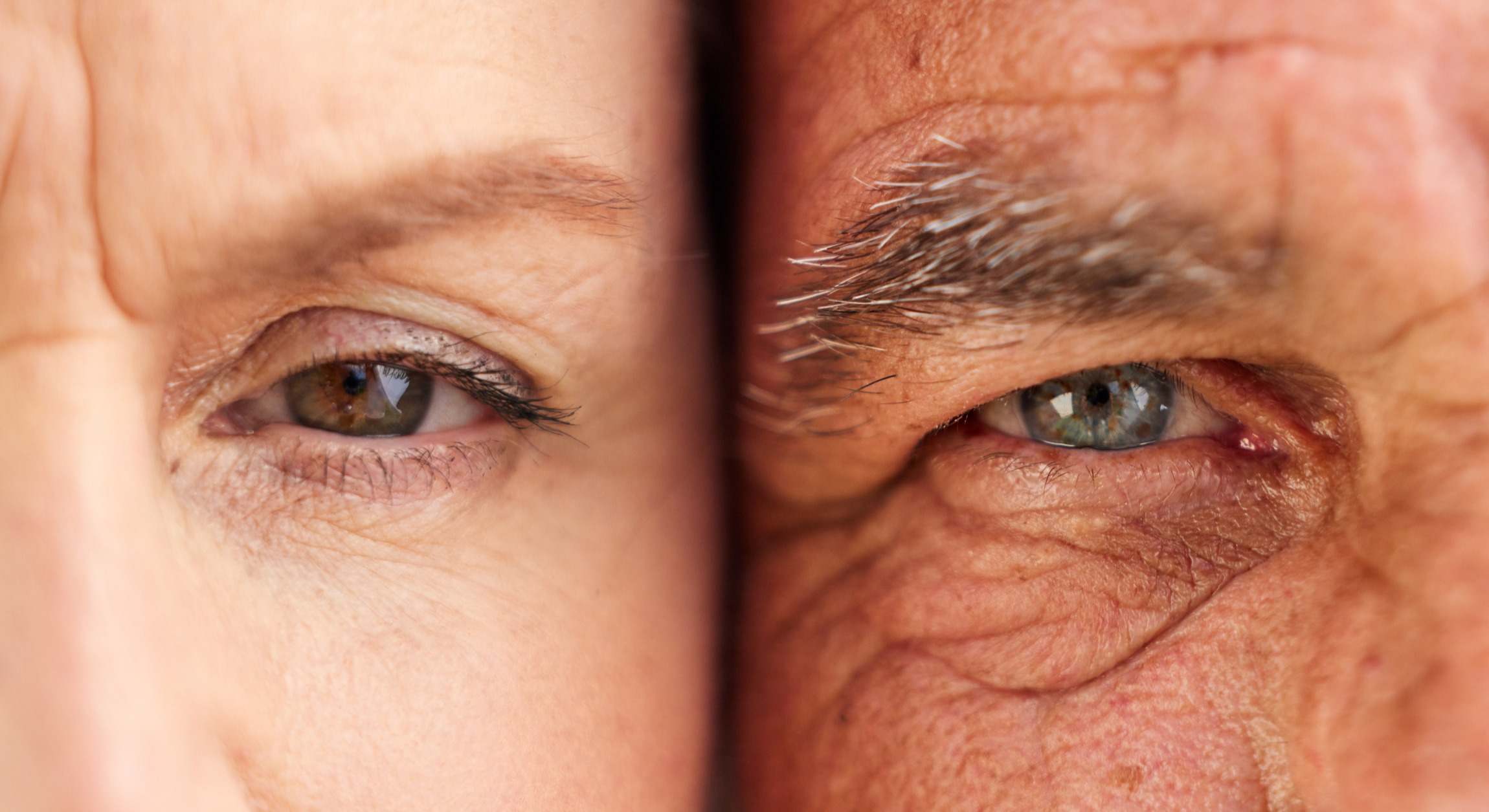 Foto de los ojos de una pareja de ancianos