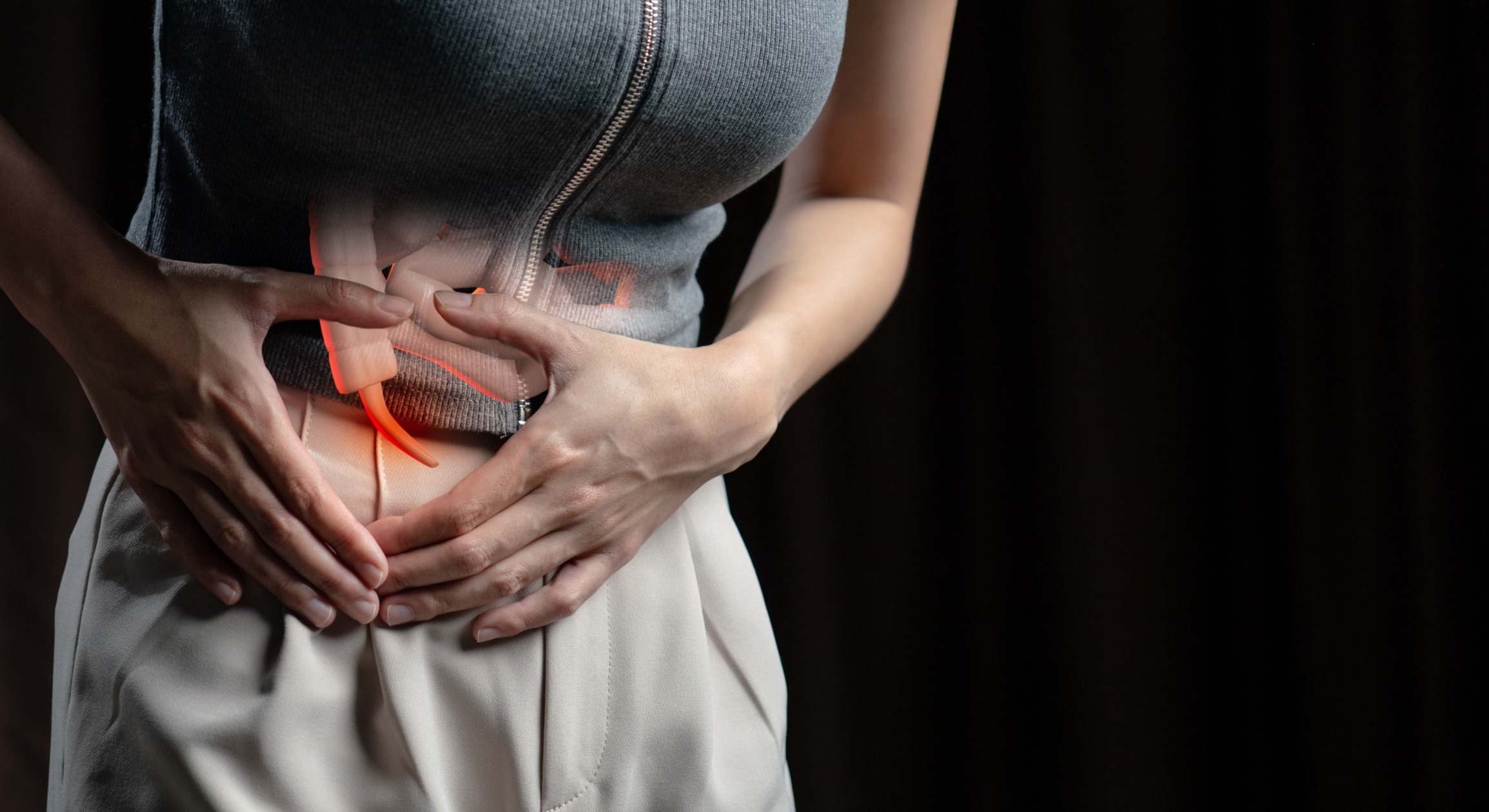 Mujer con dolor abdominal