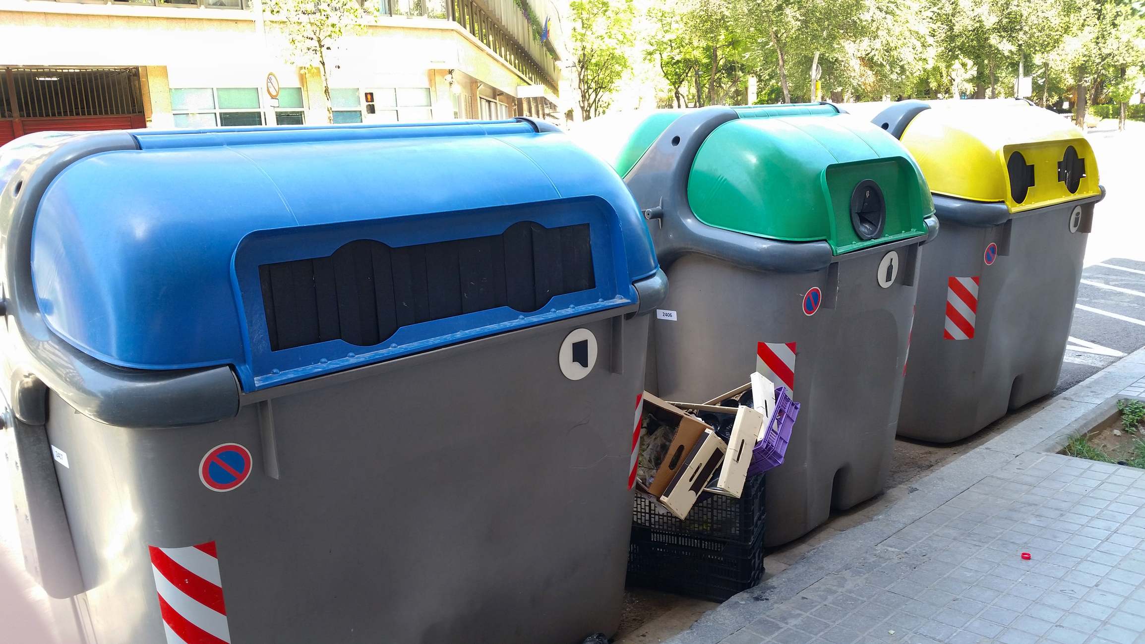 Cubos de reciclaje