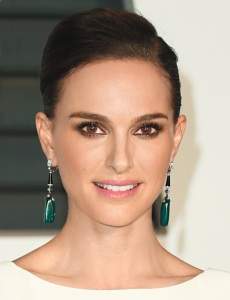 /imag/_v0/230x300/f/a/4/natalie-portman.jpg - 300x250