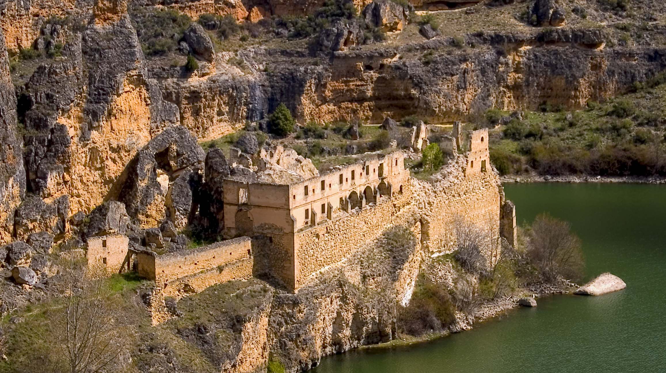 Convento de Nuestra Señora de los Ángeles de la Hoz, en el parque natural de las Hoces del Duratón