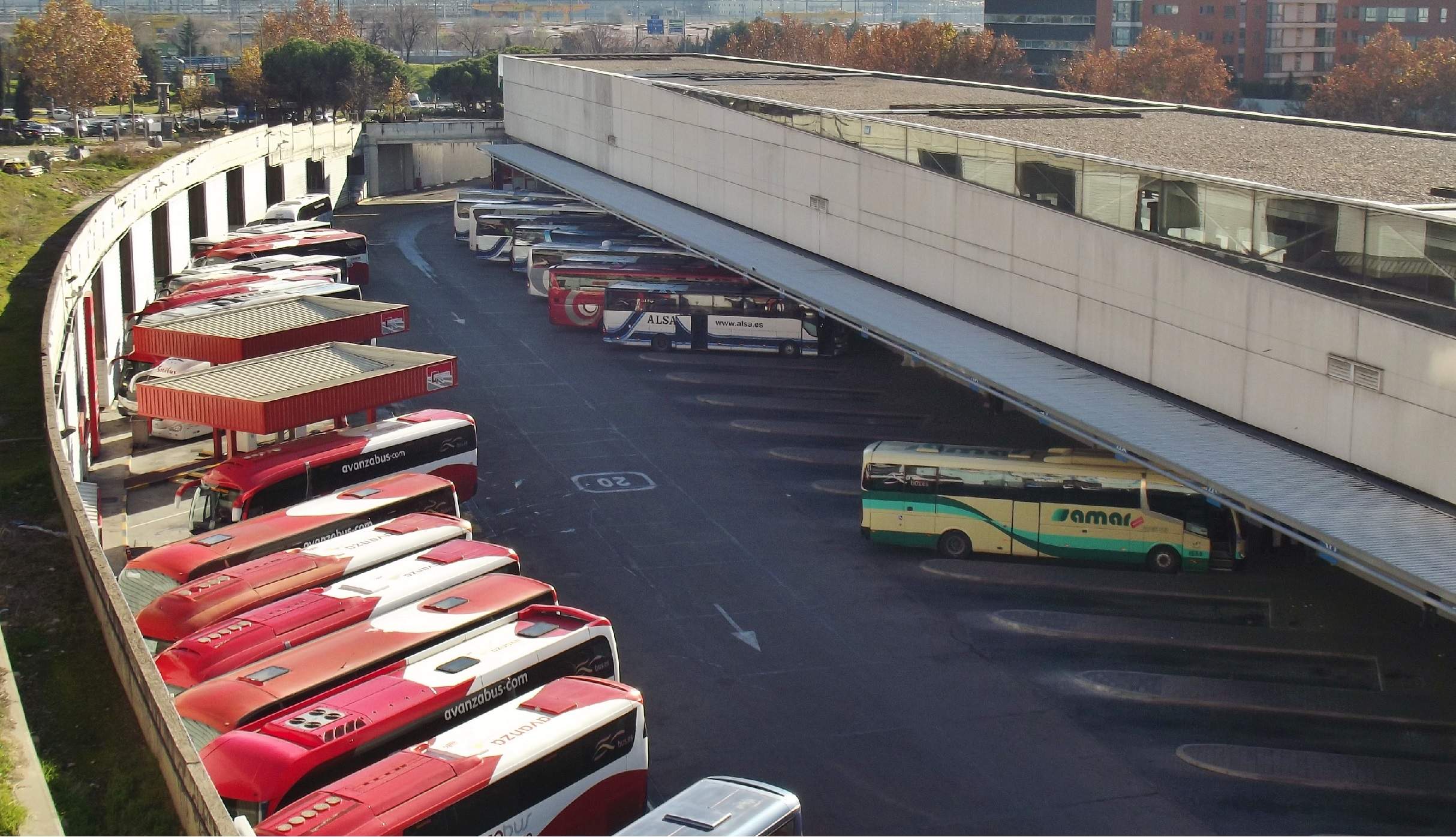 Estacion_de_Mendez_alvaro_Madrid.jpg