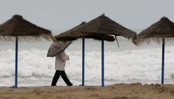 lluvia-playa-frio.jpg