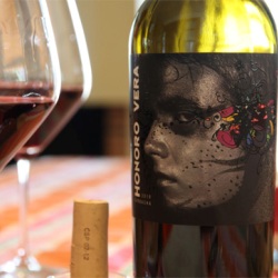 vino-honoro-vera.jpg