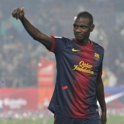 Abidal-gesto-ok-2013.jpg