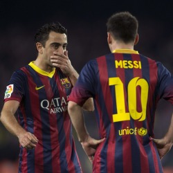Xavi-Messi-2014.jpg