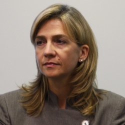 infanta-cristina-trajemarron.jpg