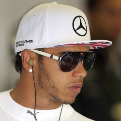 hamilton-mercedes-silverstone.jpg