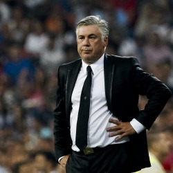 Ancelotti-bernabeu-publico-2013.jpg