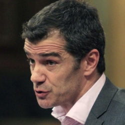 toni-canto.jpg