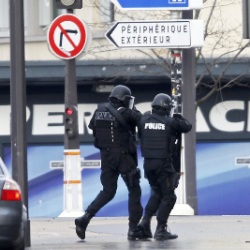 policia-tiroteo-supermercado.jpg