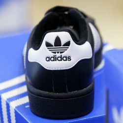 adidas.jpg