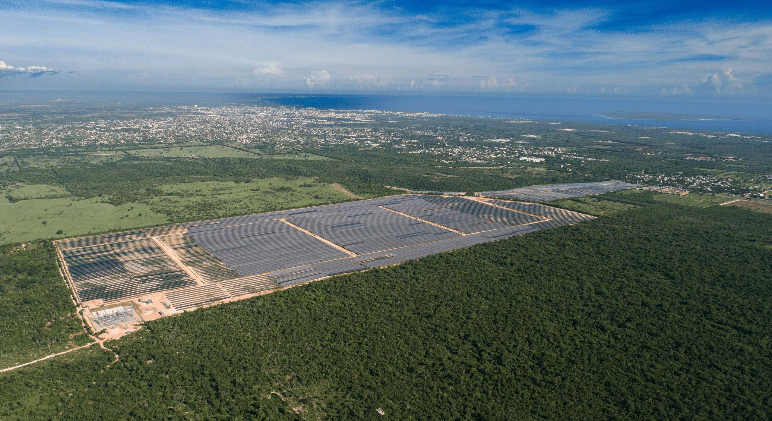 Planta fotovoltaica Cumayasa 1, de 60 MWp, en República Dominicana. / Ecoener