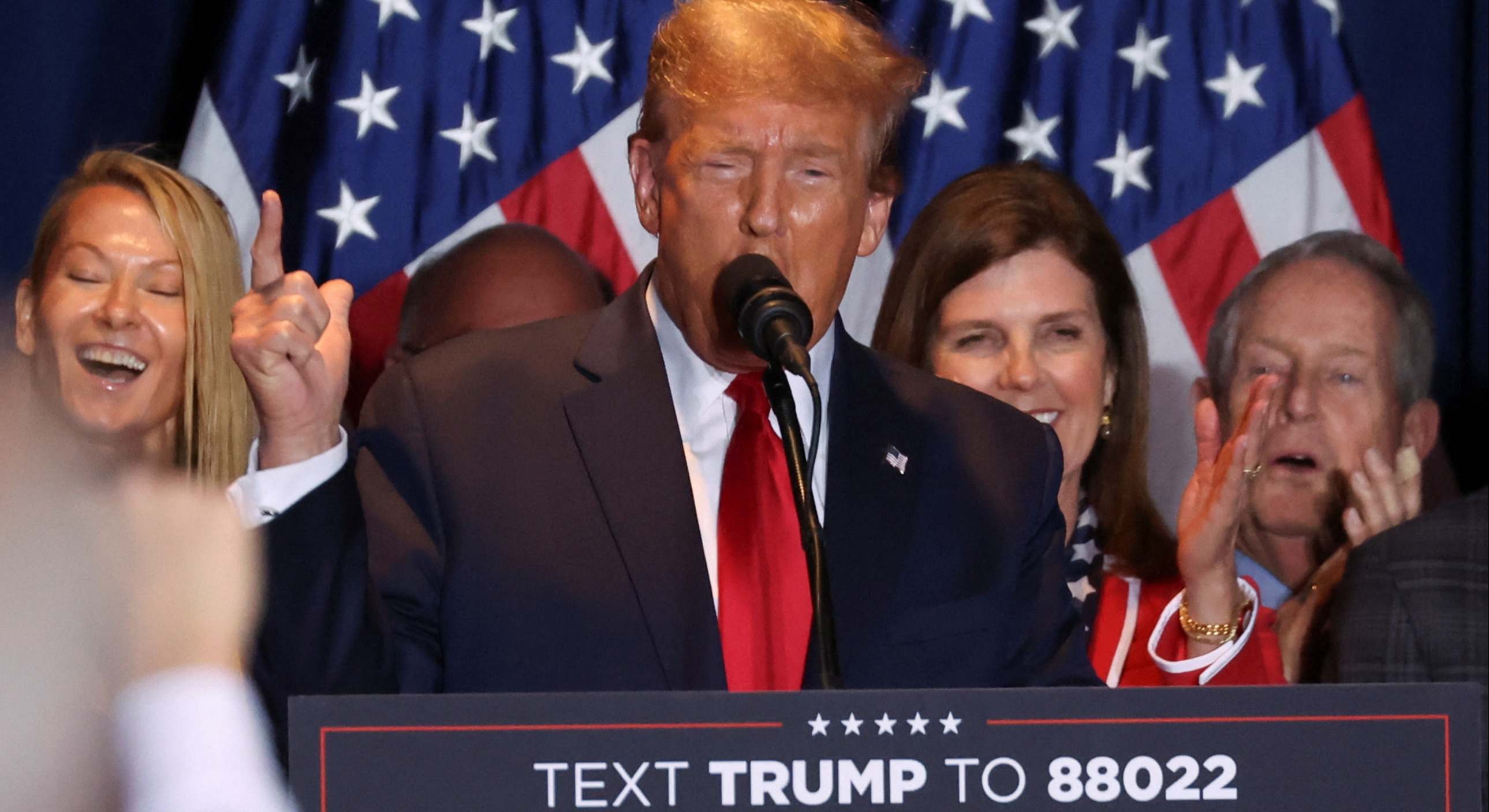 donald_trump_victoria_carolina_del_sur