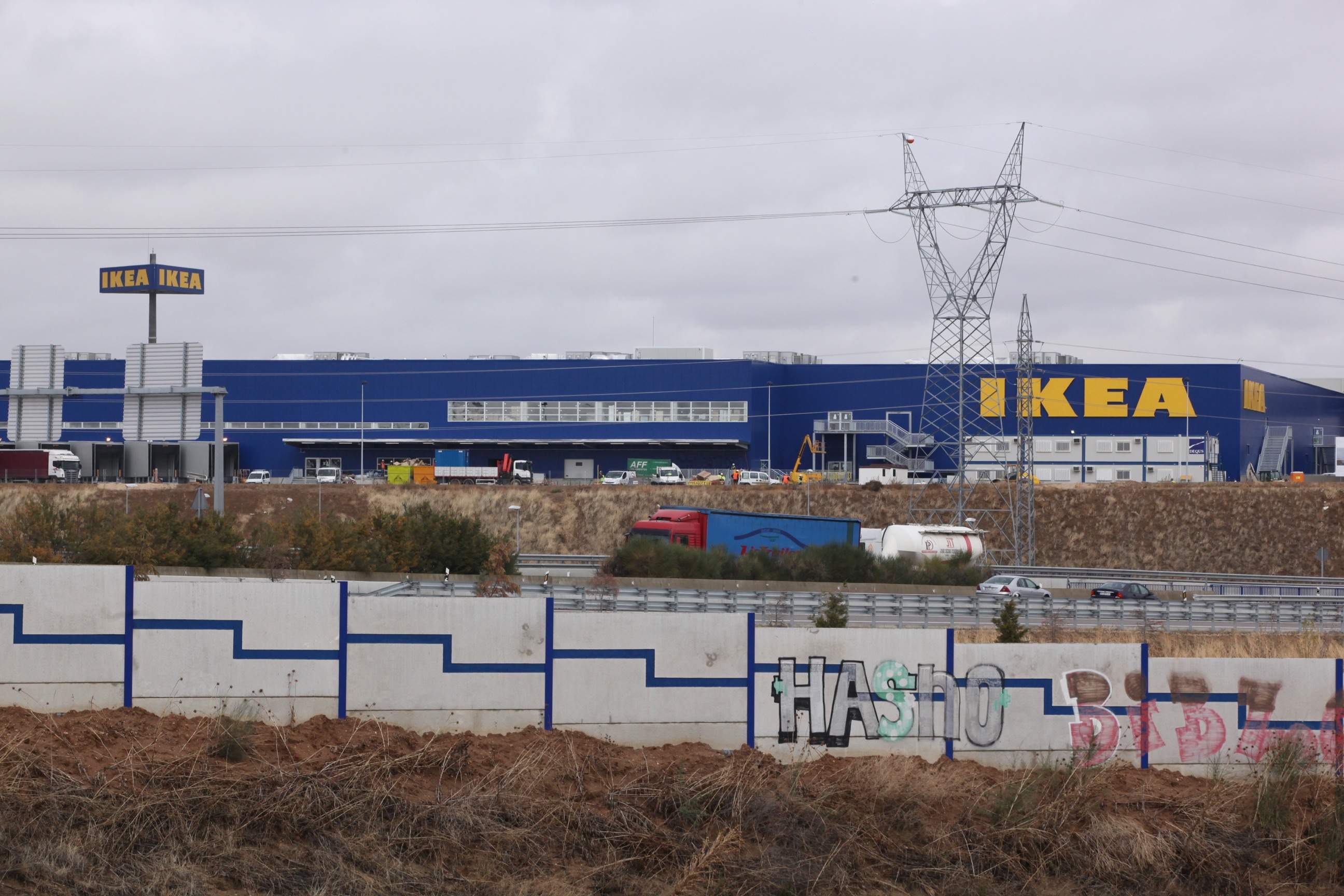 Ikea3.JPG