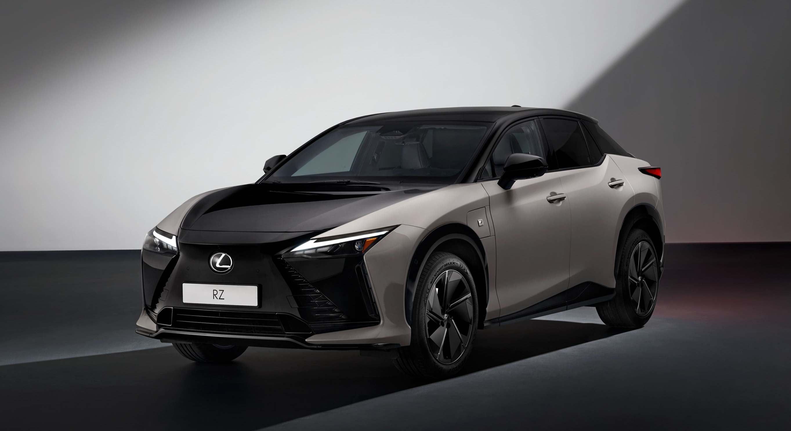 lexus rz 2025