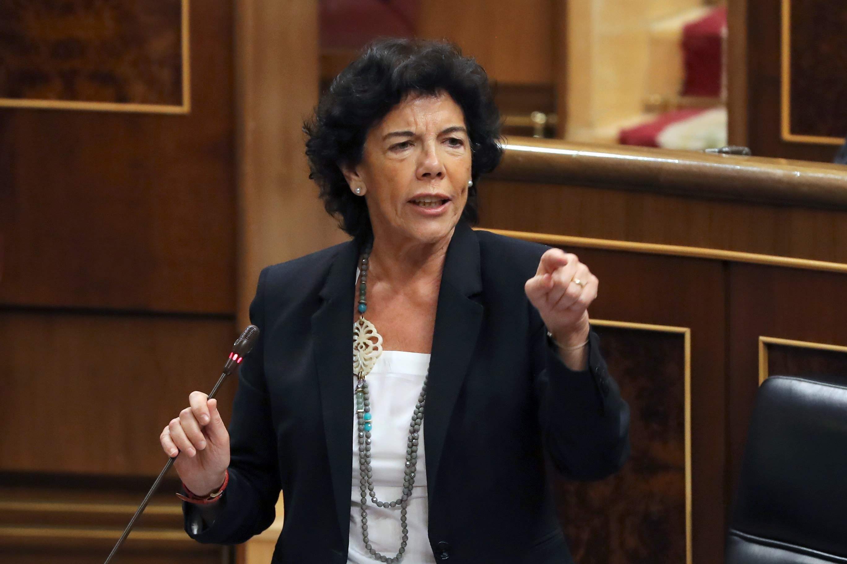 celaa-ministra.jpg
