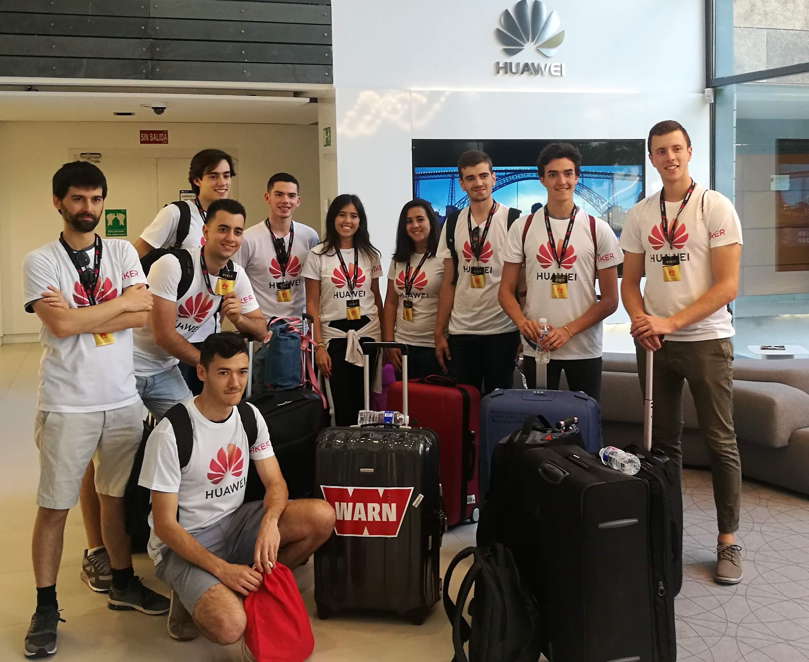 Estudiantes-Futuro-de-las-TIC--Huawei.jpg