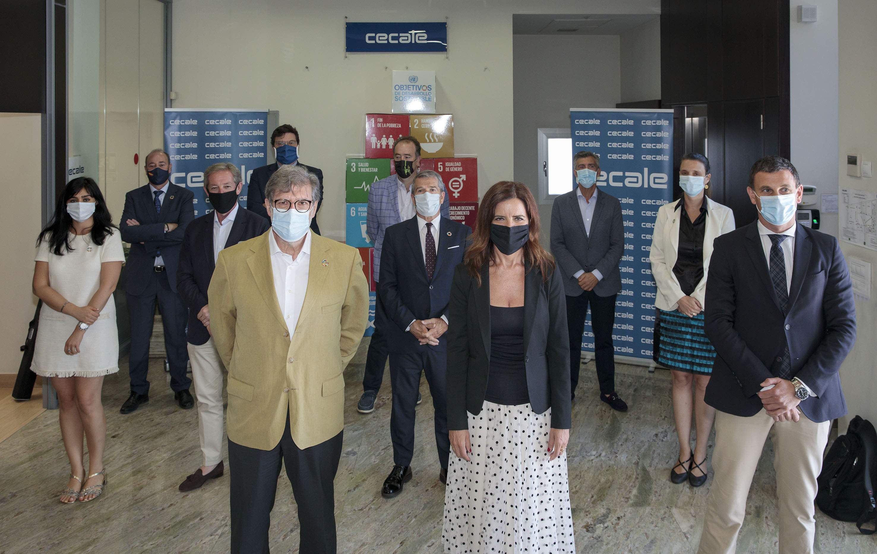 FOTO-CECALE-CONSEJERA-DE-EMPLEO-E-INDUSTRIA-2.jpg