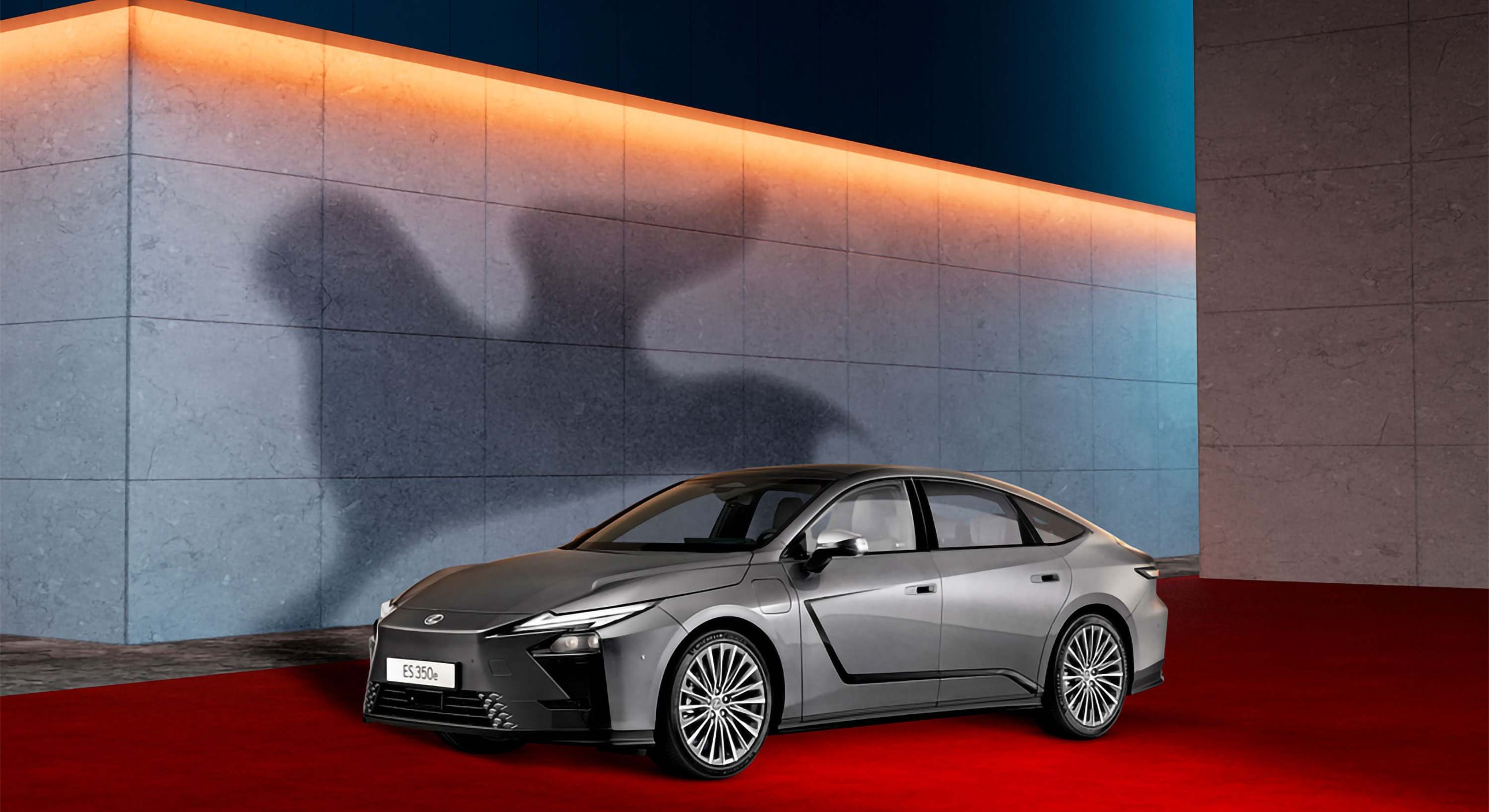 LEXUS-ES.jpg