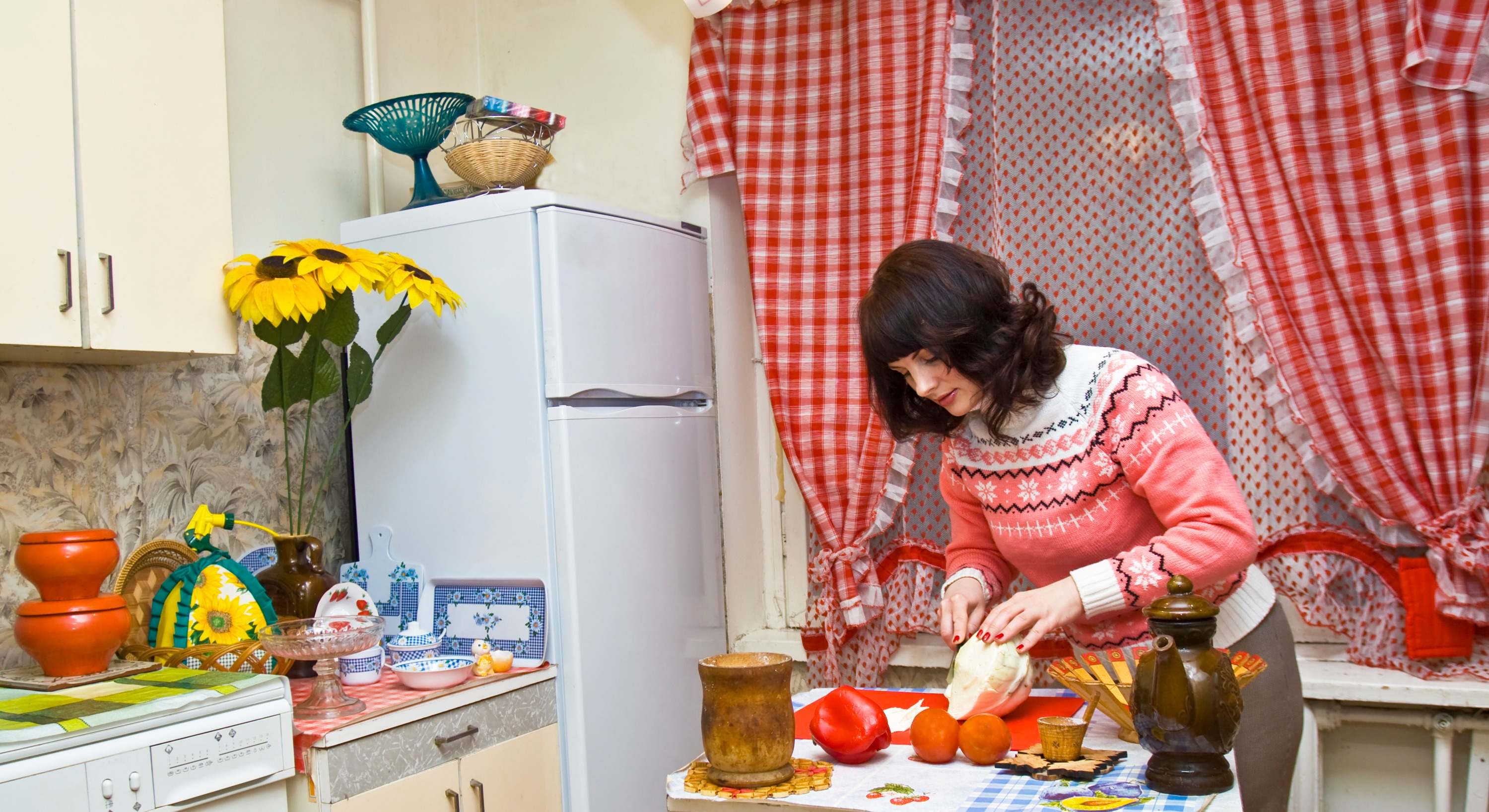De un espesante a evitar salpicaduras de aceite: los trucos de cocina de la vieja escuela que la gente ya casi no usa