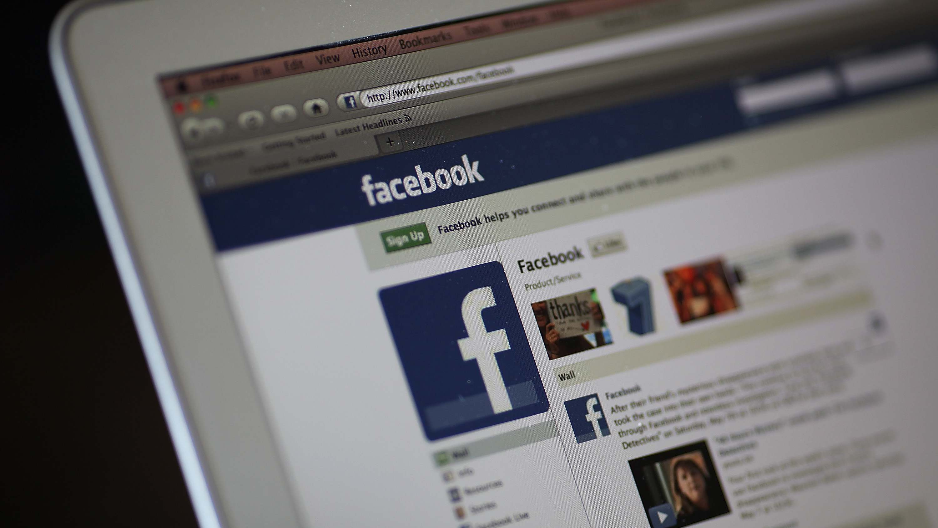 Vista de la aplicación de Facebook abierta en un ordenador