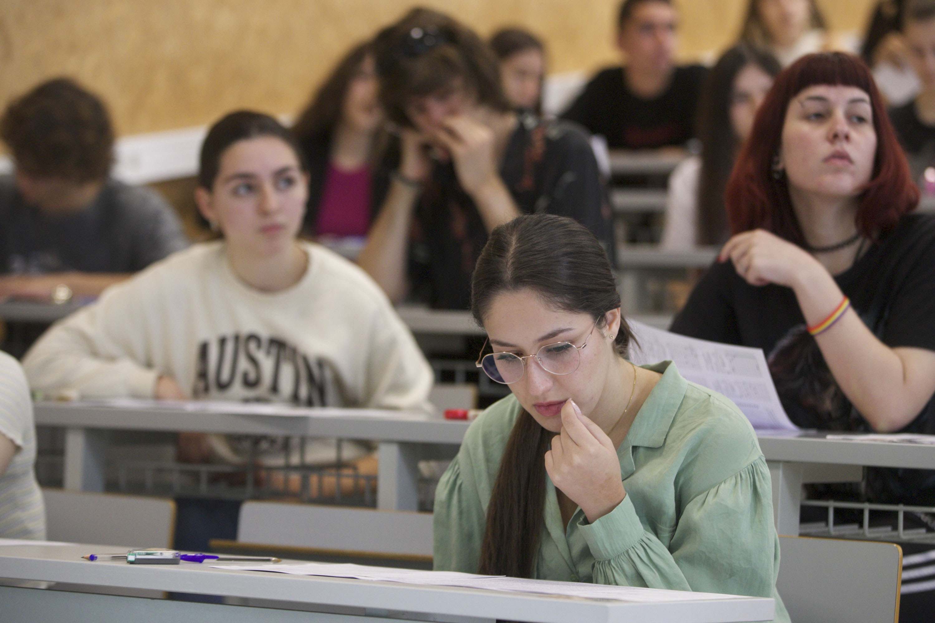 Alumnos en el campus de Espinardo, perteneciente a la UMU (Universidad de Murcia).